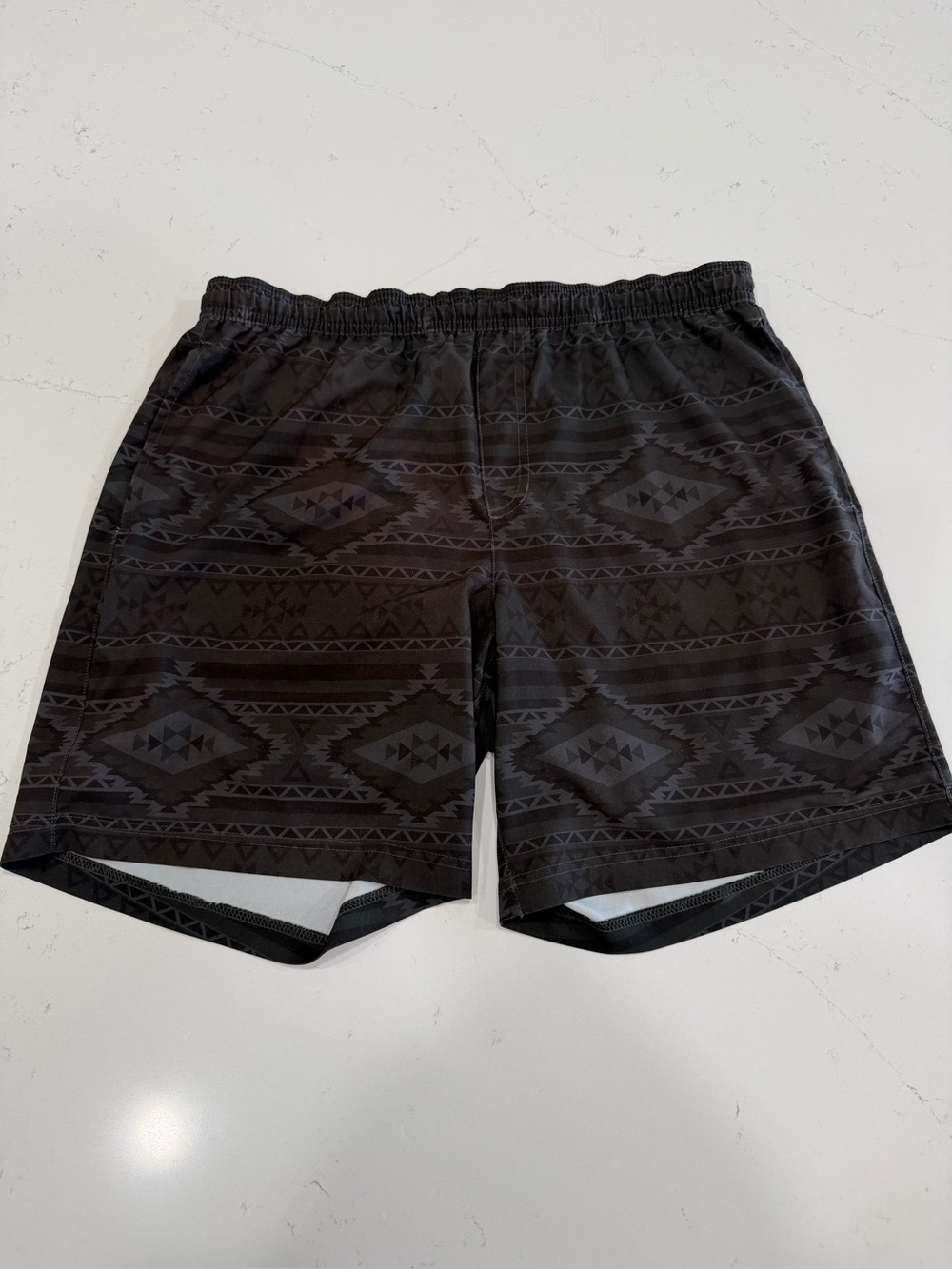 chubbies Men’s Lined Ultimate Training Short Black Aztec-Pattern - XL
